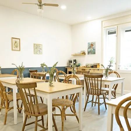 Annie'S Bed&Breakfast-2